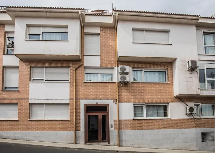 El Refugio De Sabina - Sierra De Gredos 아레나스 데 산 페드로