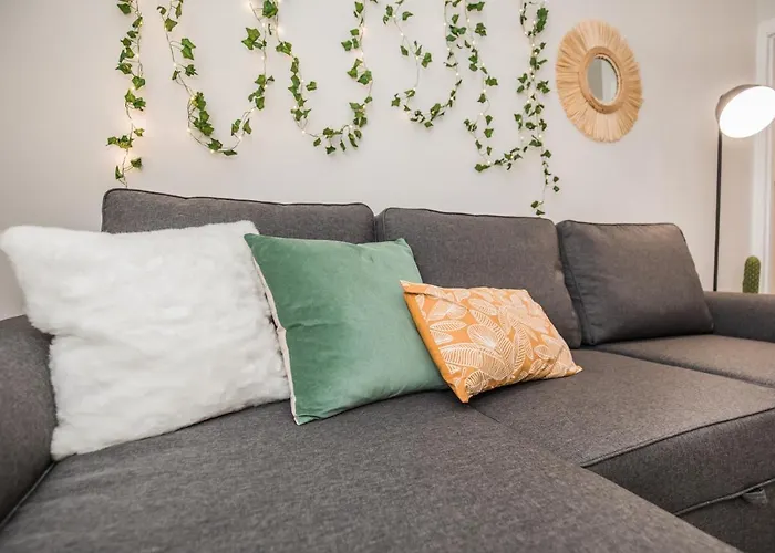 El Refugio De Sabina - Sierra De Gredos * 아레나스 데 산 페드로